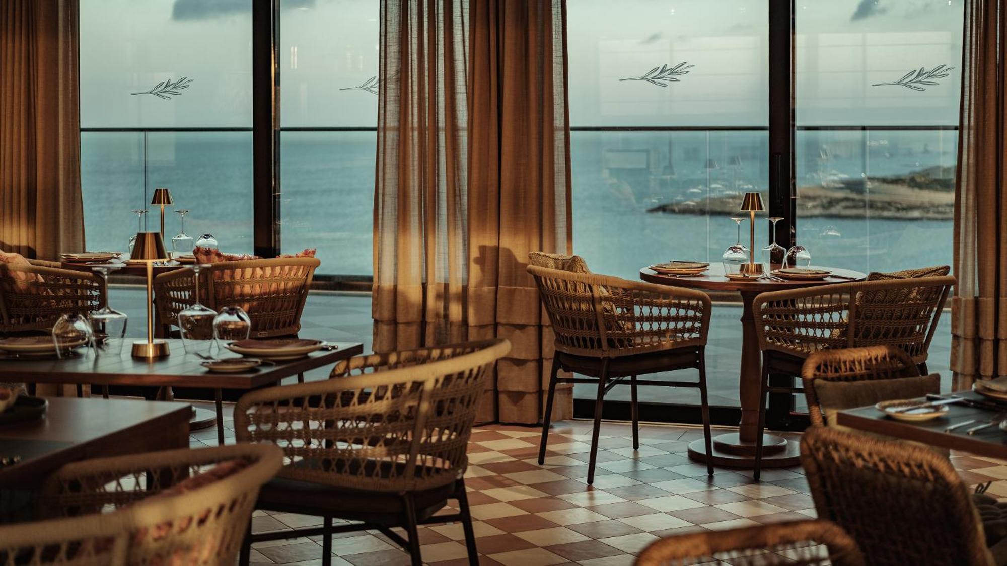 Ax Odycy Hotel St. Paul's Bay Buitenkant foto