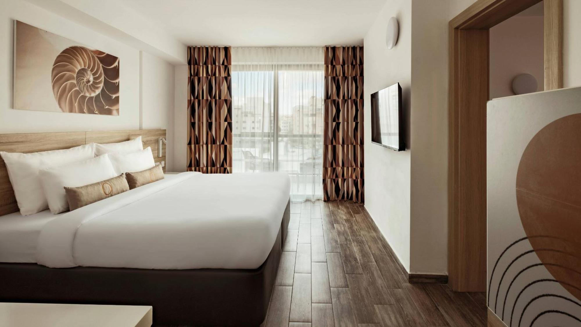 Ax Odycy Hotel St. Paul's Bay Buitenkant foto