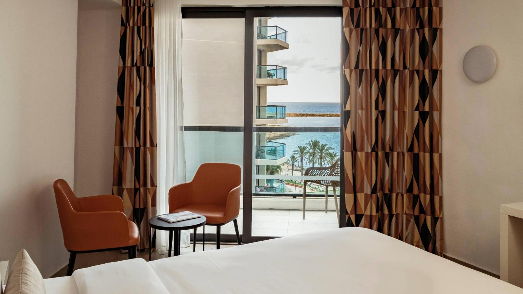 Ax Odycy Hotel St. Paul's Bay Buitenkant foto
